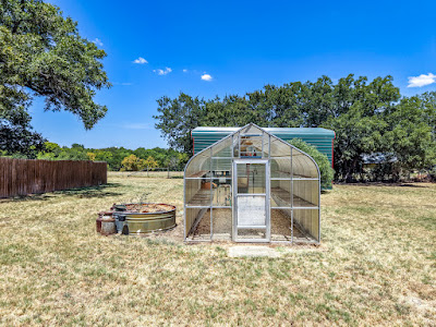 509 E Almante Ave photo 2