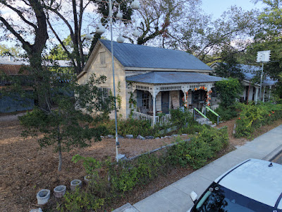 The Little Nature Store
