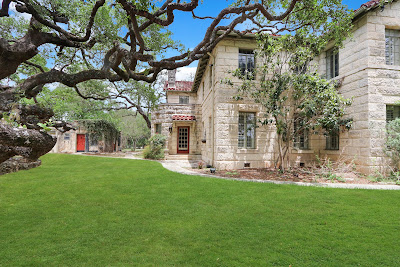 17 Herff Rd photo 3