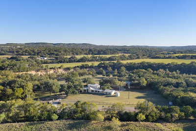 Blanco River Retreat photo 2