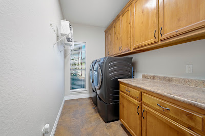 1413 Country Hills DR photo 30
