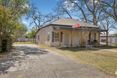 114 Turner Ave photo 16