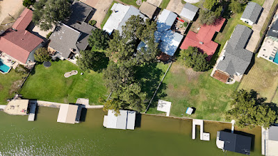 1912 Bluebonnet Lane photo 4