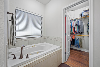 1413 Country Hills DR photo 28