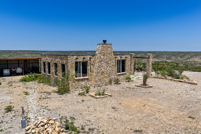 Dos Lobo Ranch photo 2