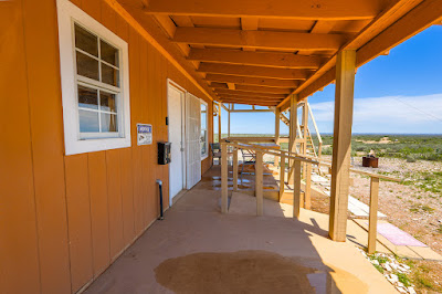 Cedar Road Ranch photo 3