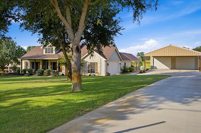 1413 Country Hills DR photo 1