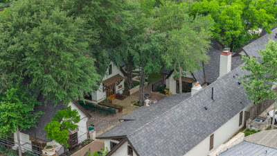 The Courtyard at Elk & Main photo 18
