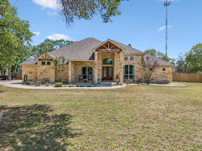 148 Woodlands
