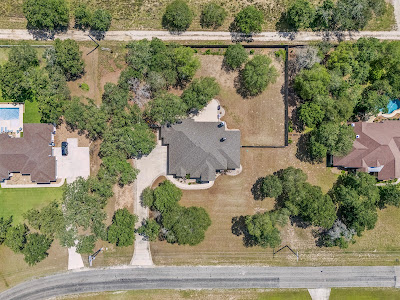 148 Woodlands photo 3