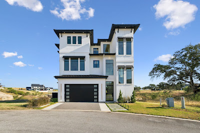 116 Houdini Way