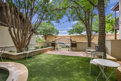 The Courtyard at Elk & Main photo 107