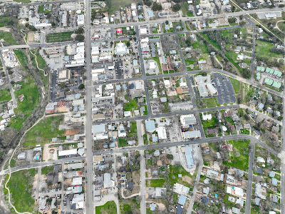 115 Pecan St photo 3