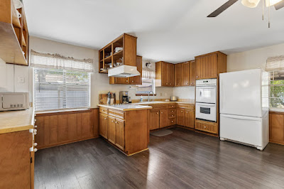 114 Turner Ave photo 32